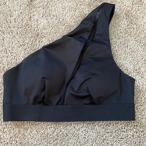 One shoulder black sports bra